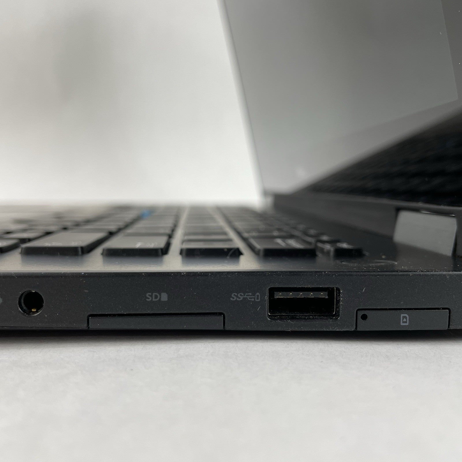 Dell Latitude E7470 14" i7-6600U 2.60 GHz 8 GB RAM No SSD/OS/AC/Batt8