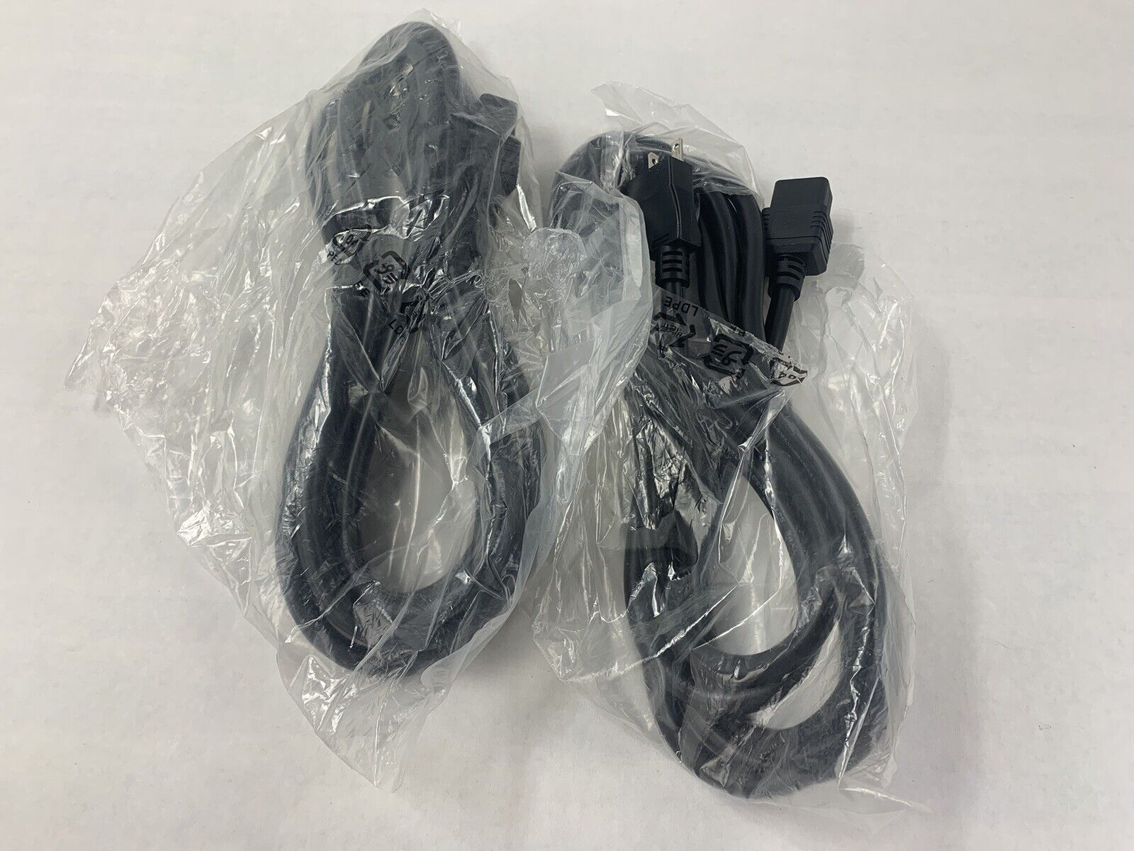 Lot of 2 Cisco 72-2105-01 12ft Heavy Duty 16A 250V AC Power Cable