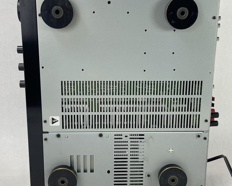 Denon AVR-610 Surround Receiver