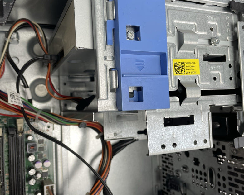 Dell Optiplex 7010 MT Intel Core i5-3470 3.20 GHz 4 GB Ram No HDD No OS