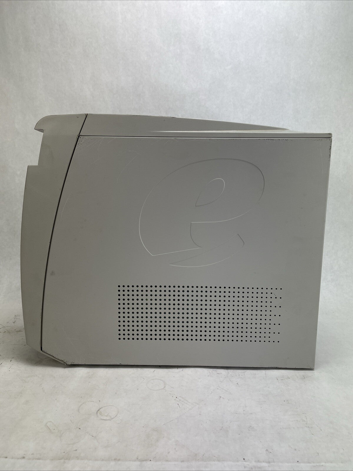 eMachines eTower 633is MT Intel Celeron 633HMz 512MB RAM No HDD No OS