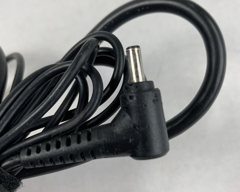 Lot of 30 Asus ADP-40KD BB AC Adapter  40W 19V 2.1A Tip 4.0mm