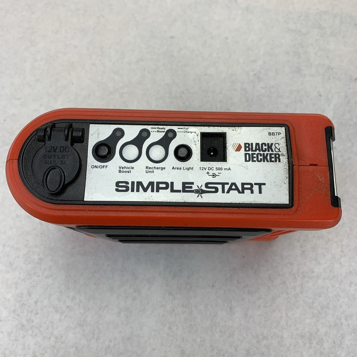 Black and Decker Simple Start Portable Battery Booster BB7P2