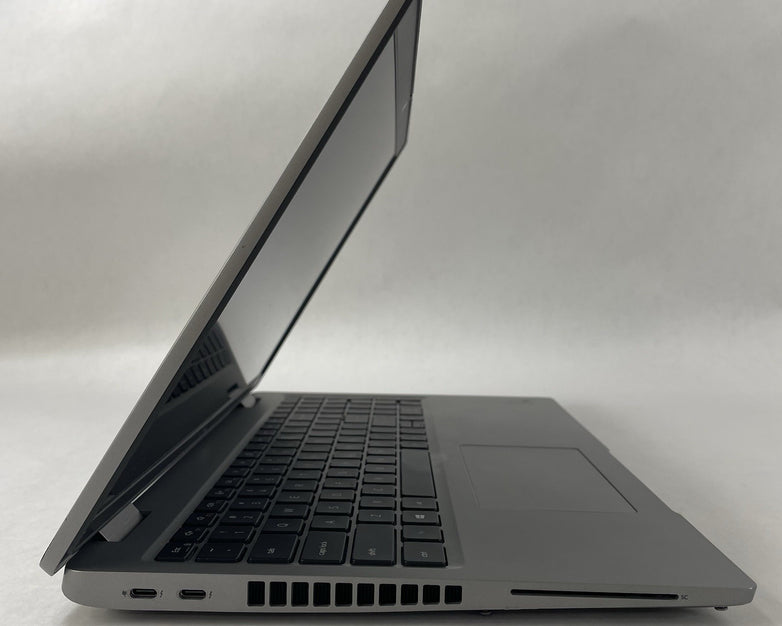 Dell Latitude 5520 15.6" i5-1145G7 2.60 GHz 8 GB RAM No SSD/OS/AC/Battery - READ