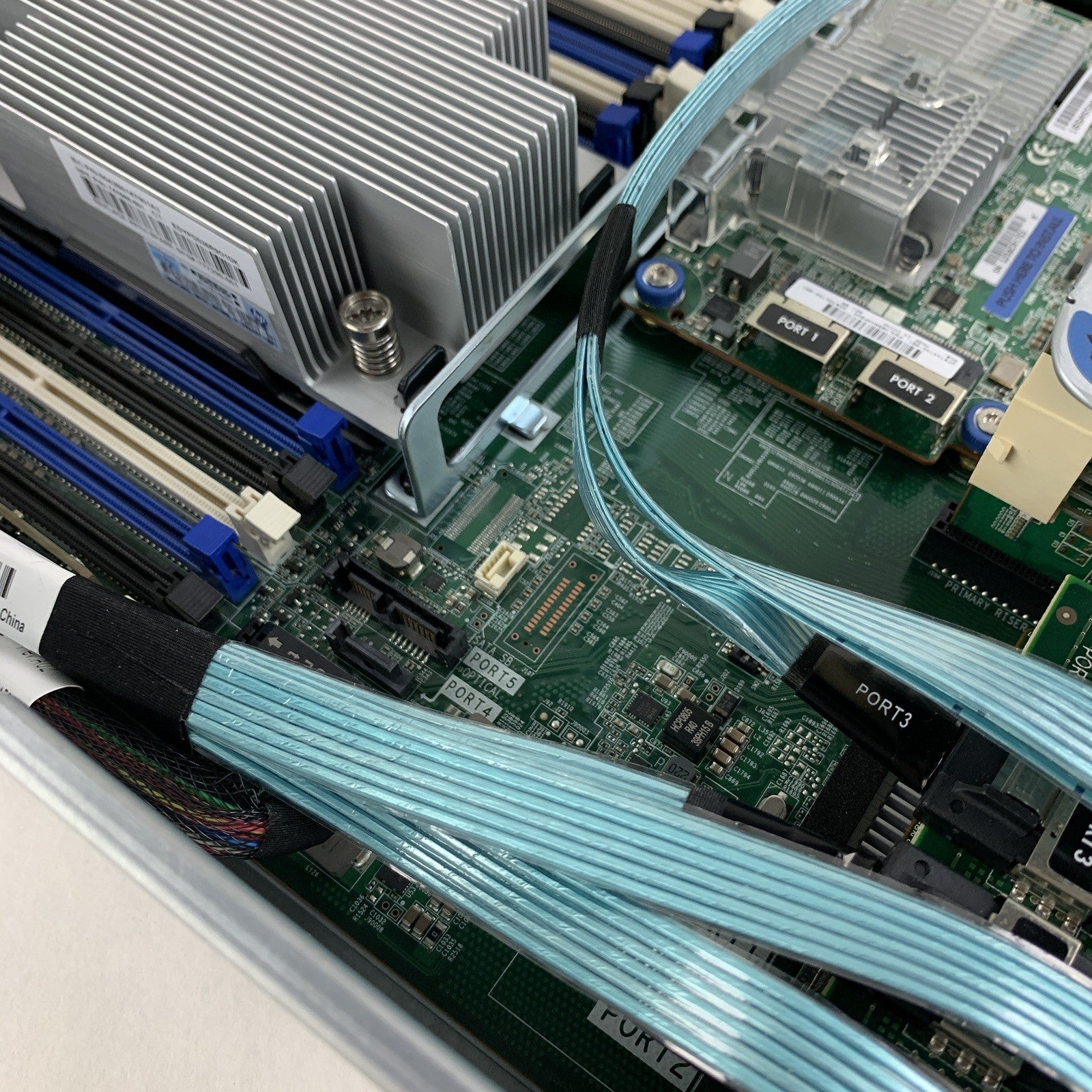 HP ProLiant DL380 Gen9 Server Xeon E5-2640V3 2.6 GHz 16 GB Ram No OS No HDD