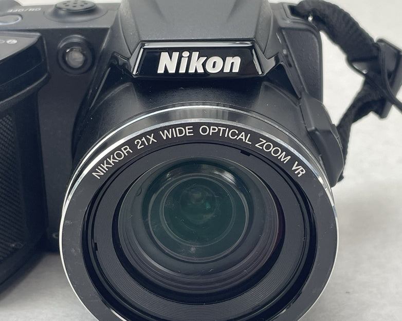 Nikon Coolpix L120 14.1MP Compact Bridge Camera 21x  Small Screen Crack Tested