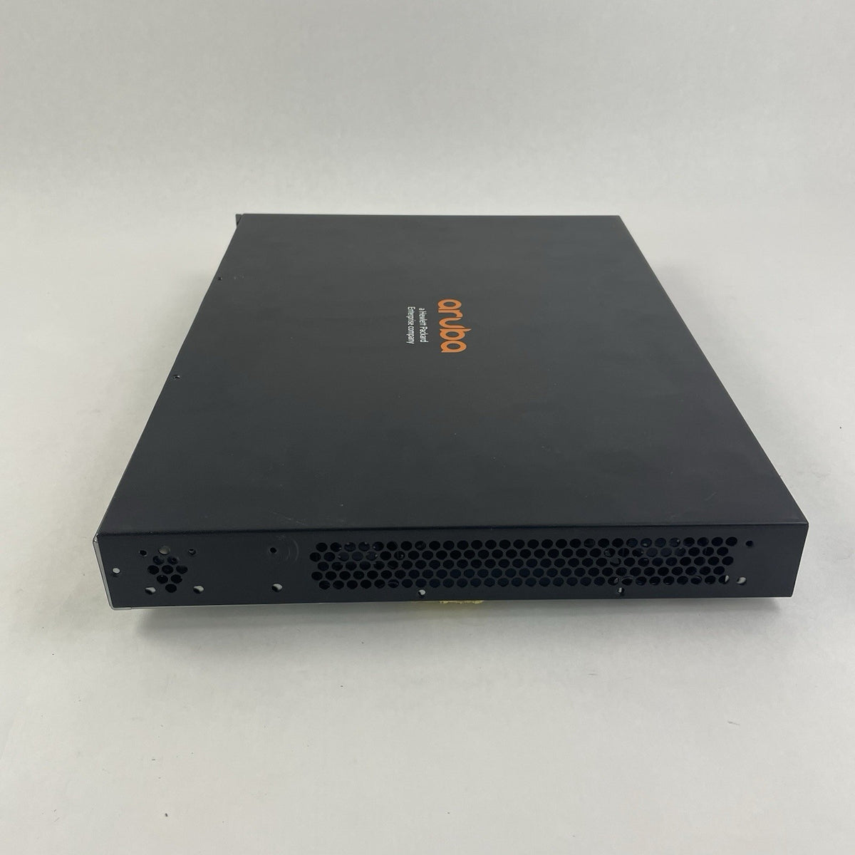 HP Aruba 2530-24G PoE+ J9773A 24-Port Gigabit Switch - Tested9