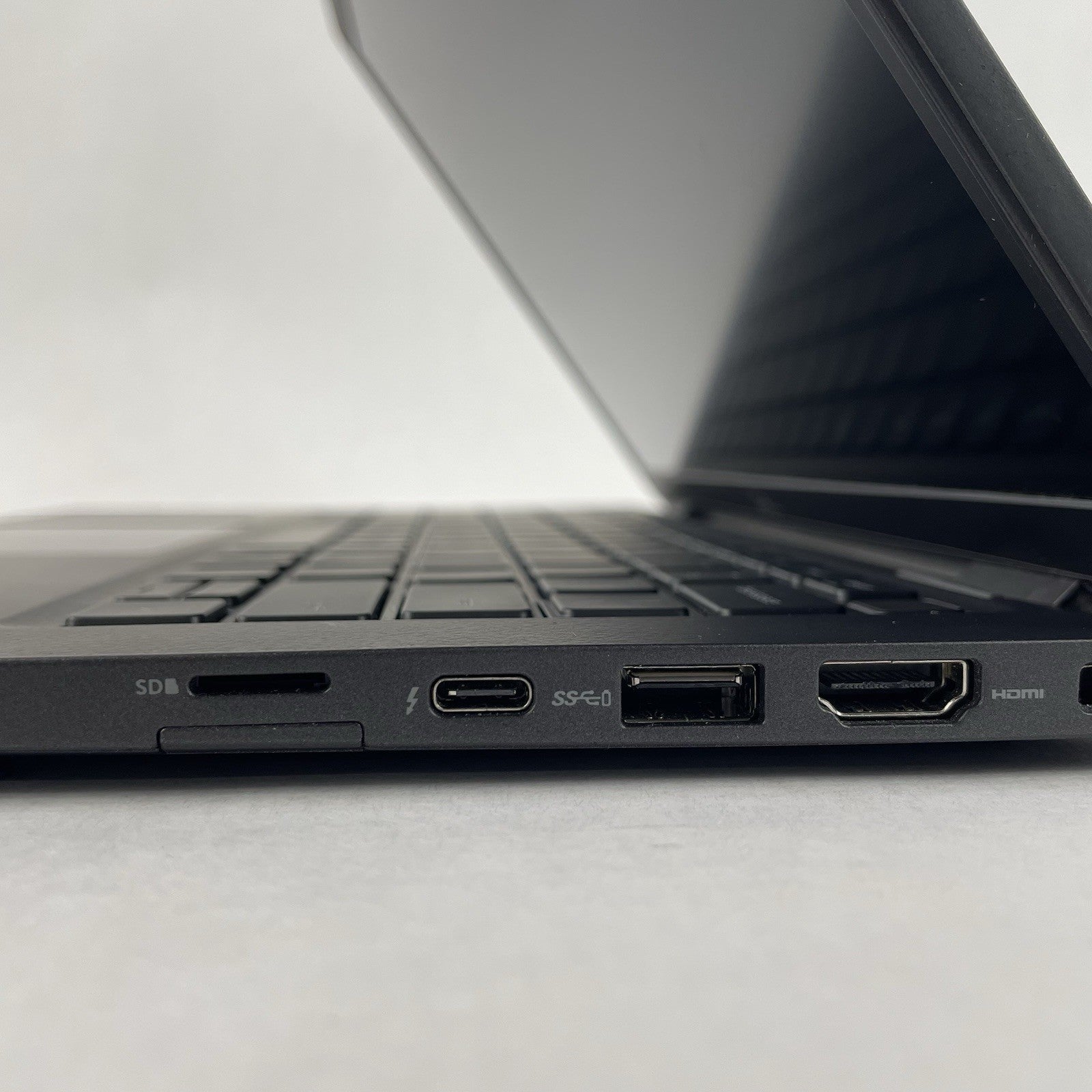 Dell Latitude 7420 14" i7-1185G7 3.00 GHz 32 GB RAM No SSD/OS/AC - READ9