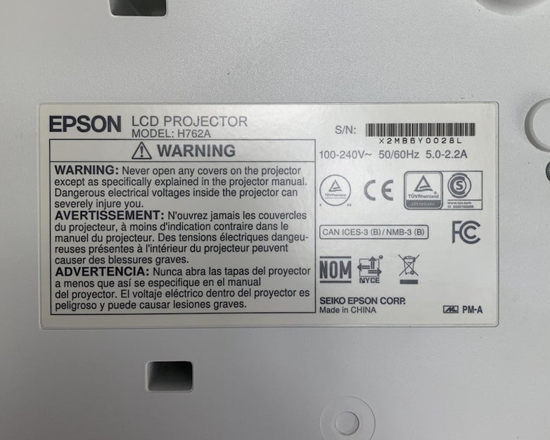 Epson H762A Pro G7400U LCD Lamp Projector - Parts or Repair No Lamp No Lens