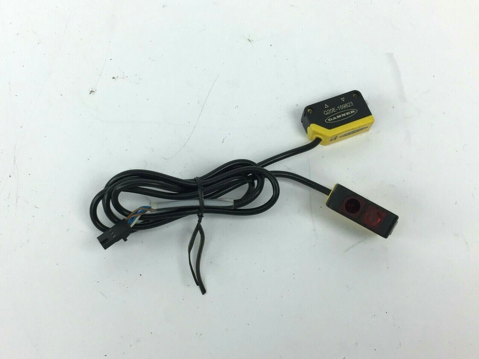 Banner Engineering Q20RNRE-18960 WORLD-BEAM Q20 Series; Receiver / Emitter