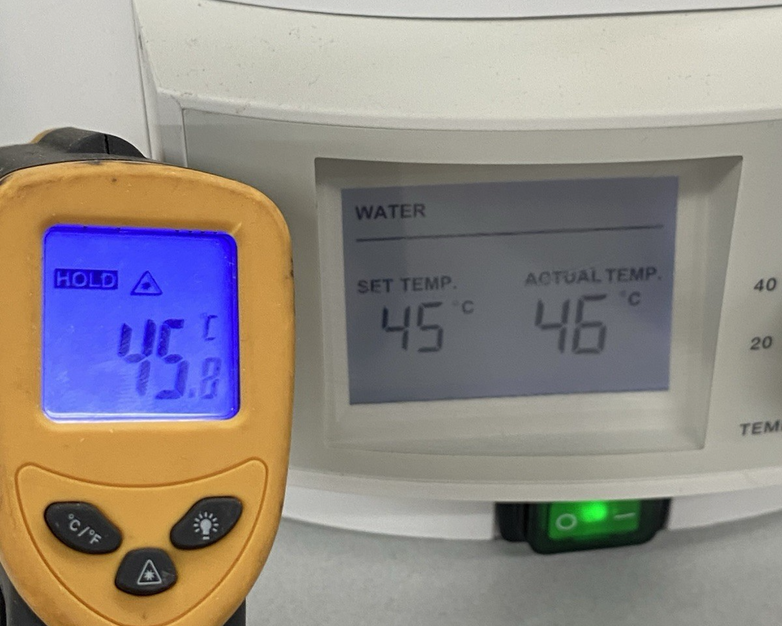 Buchi B-491 Digital Laboratory Heating Bath w/ Base Station for Rotavapor R-210