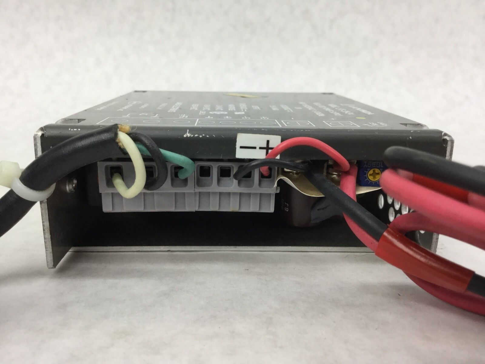 Lambda Regulated Power Supply LFS-39-24
