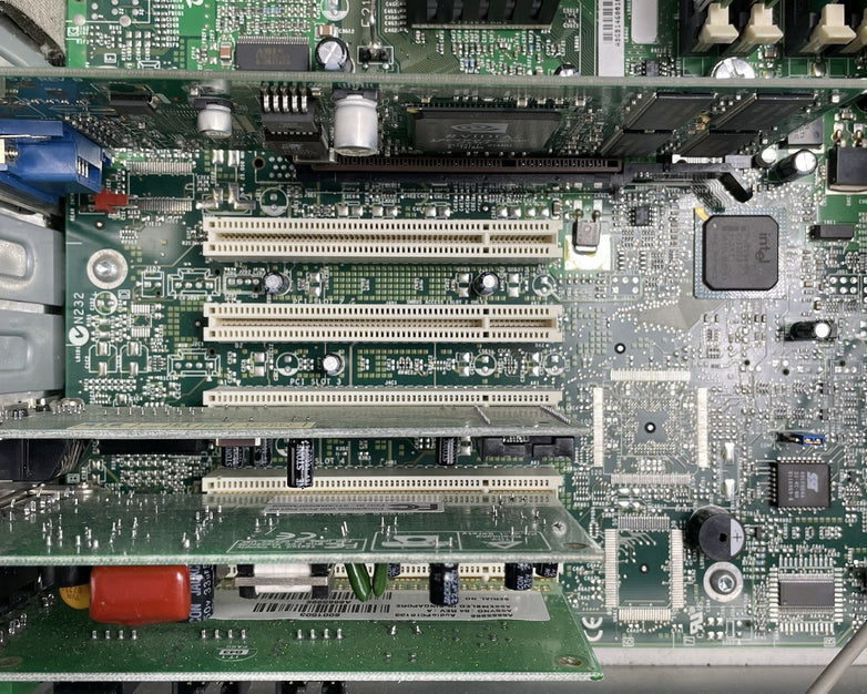 Gateway E-4600 MT Intel Pentium 4 1.90 GHz 512 MB RAM No HDD No OS