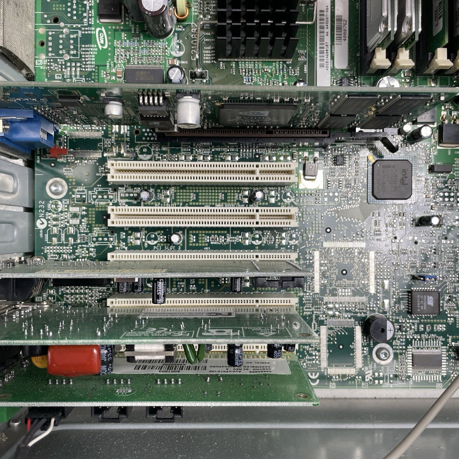 Gateway E-4600 MT Intel Pentium 4 1.90 GHz 512 MB RAM No HDD No OS