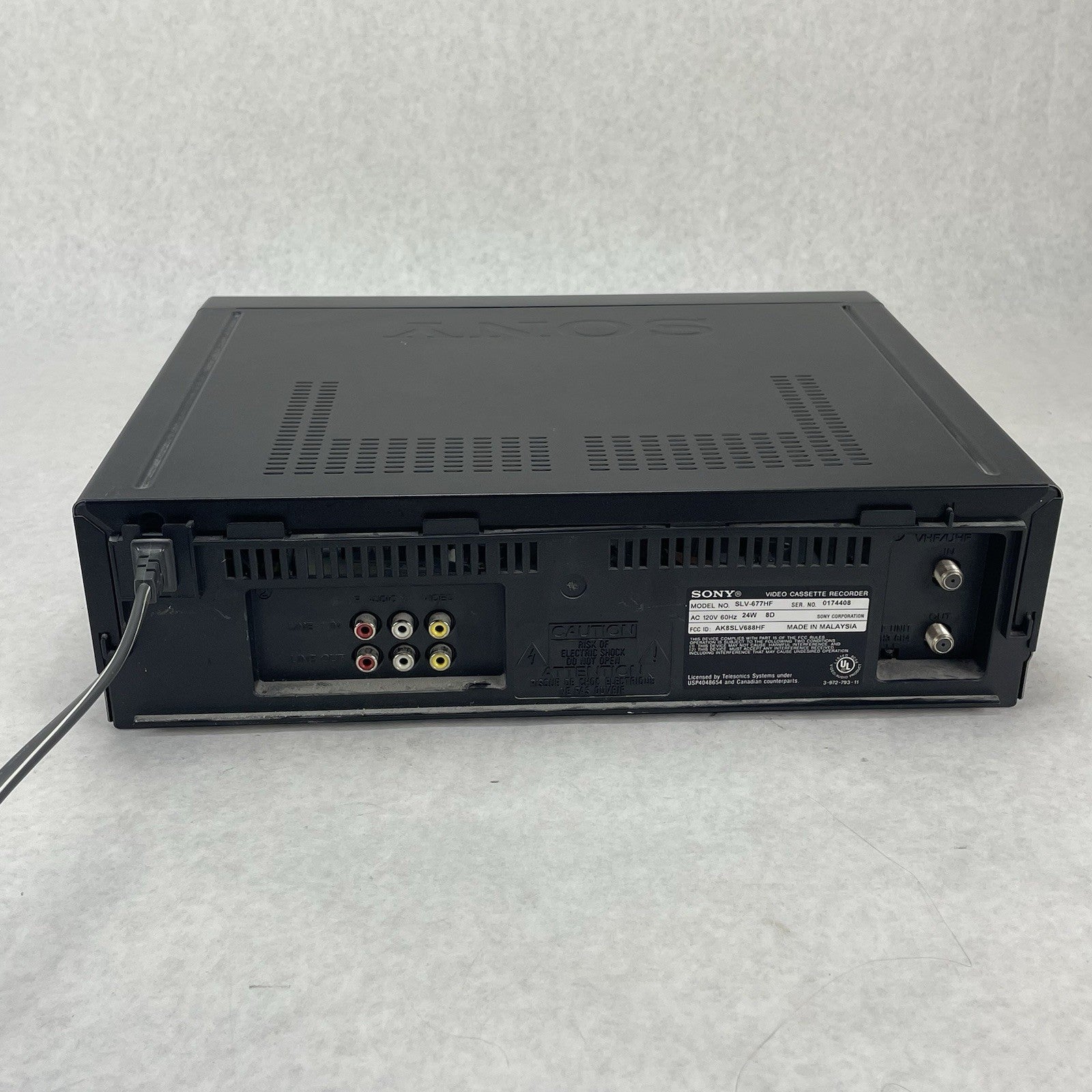 Sony SLV-677HF VCR 4-Head Hi-Fi Stereo VHS Player Recorder With Remote Works5