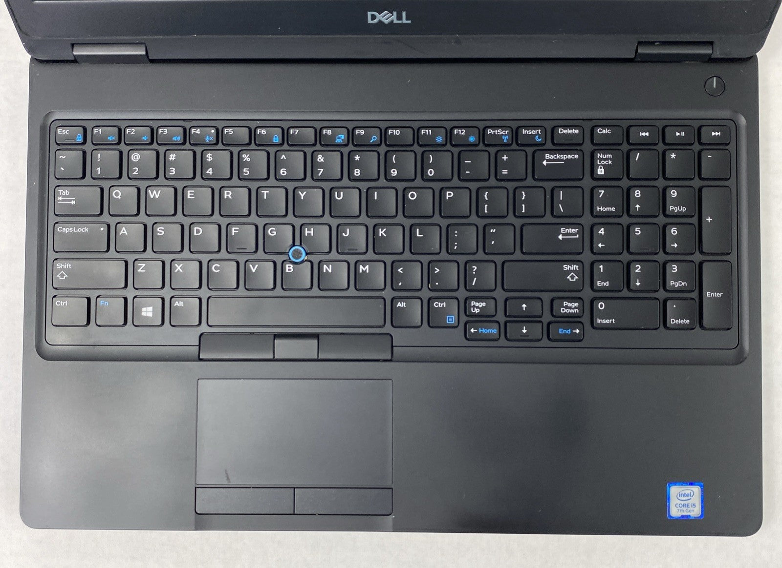 Dell Latitude 5590 Intel Core i5-7300U 2.60 GHz 8 GB RAM 15.6" No HDD No OS