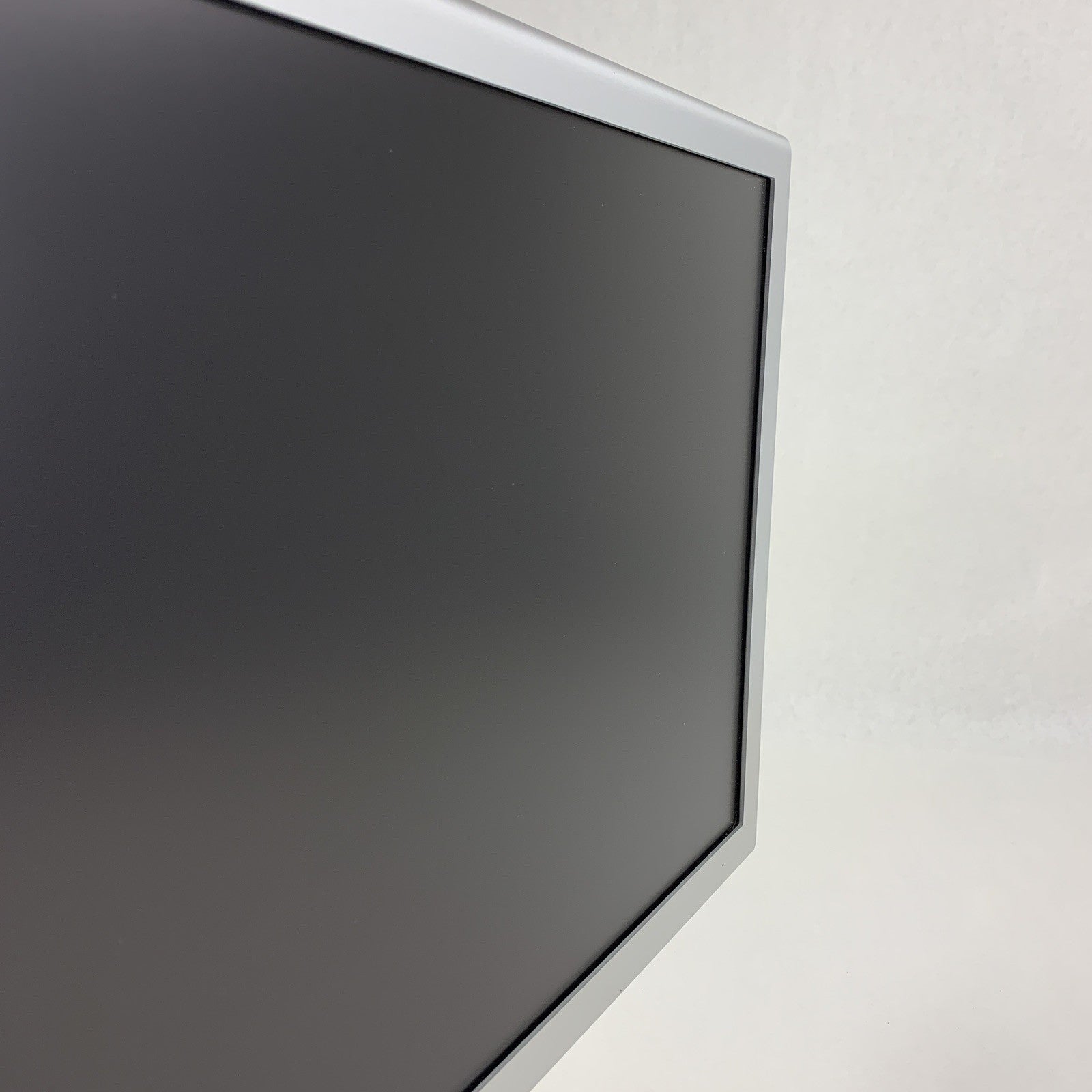 Apple A1081 20 inch Widescreen Cinema Display LCD Monitor Tested No Power Supply