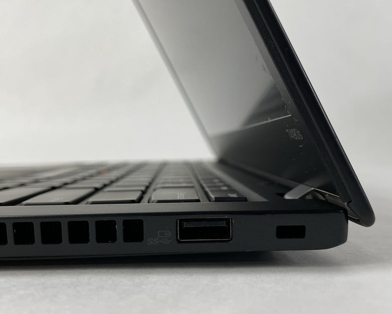 Lenovo ThinkPad T490s 14" i5-8365U 1.60 GHz 8 GB RAM No SSD/OS/AC
