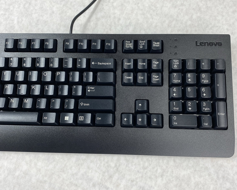 Lot of 4 Lenovo KBBH21 Traditional USB Wired Keyboards 00XH688