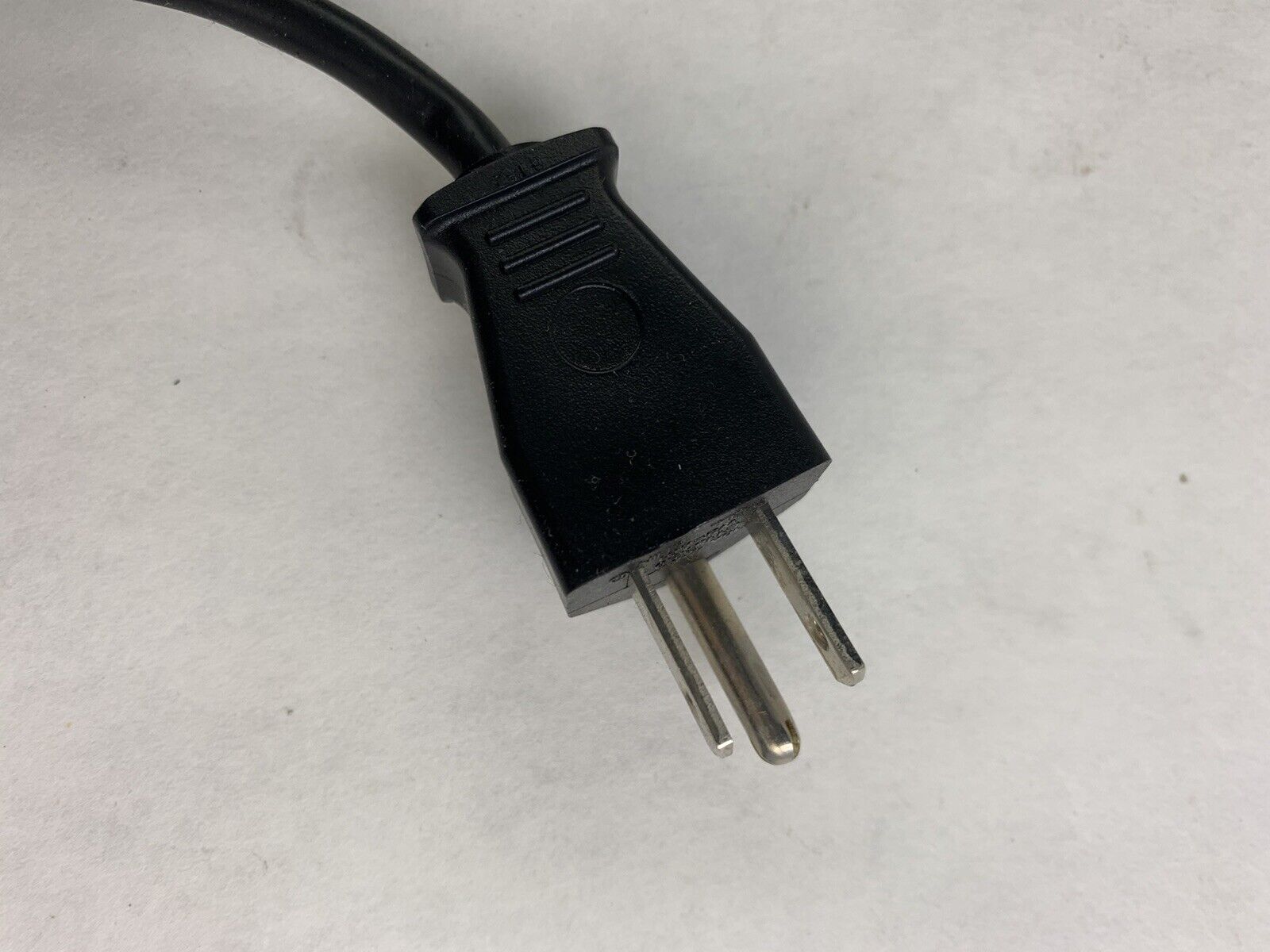 Lot of 20 FSP Group FSP090-DMBB1 19V 4.74A w/ Power Cable