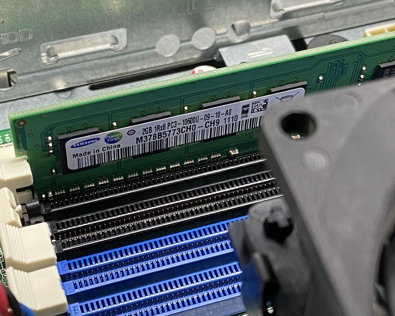 HP Pavilion P7-1054 MT AMD Athlon 2 x4 645 3.1GHz 2GB RAM No HDD No OS