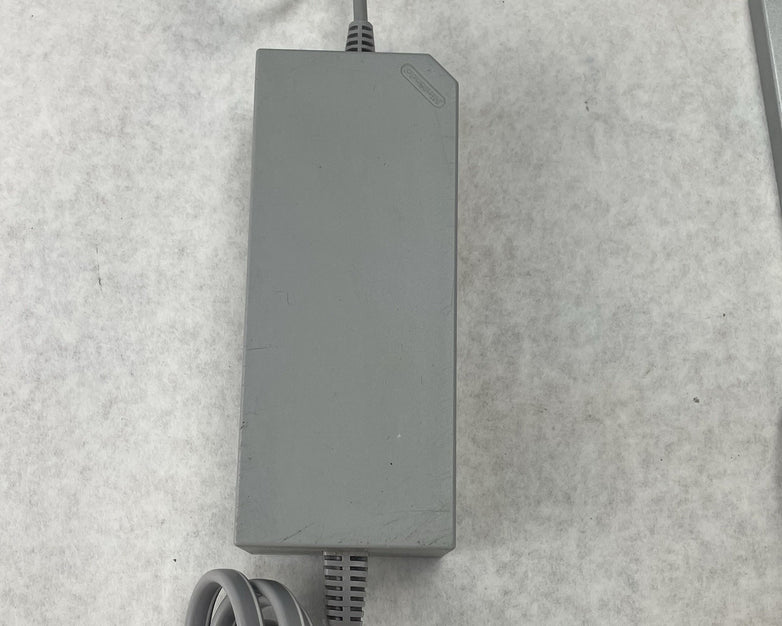 Nintendo Wii RVL-001 Tested & Reset Console With Cords