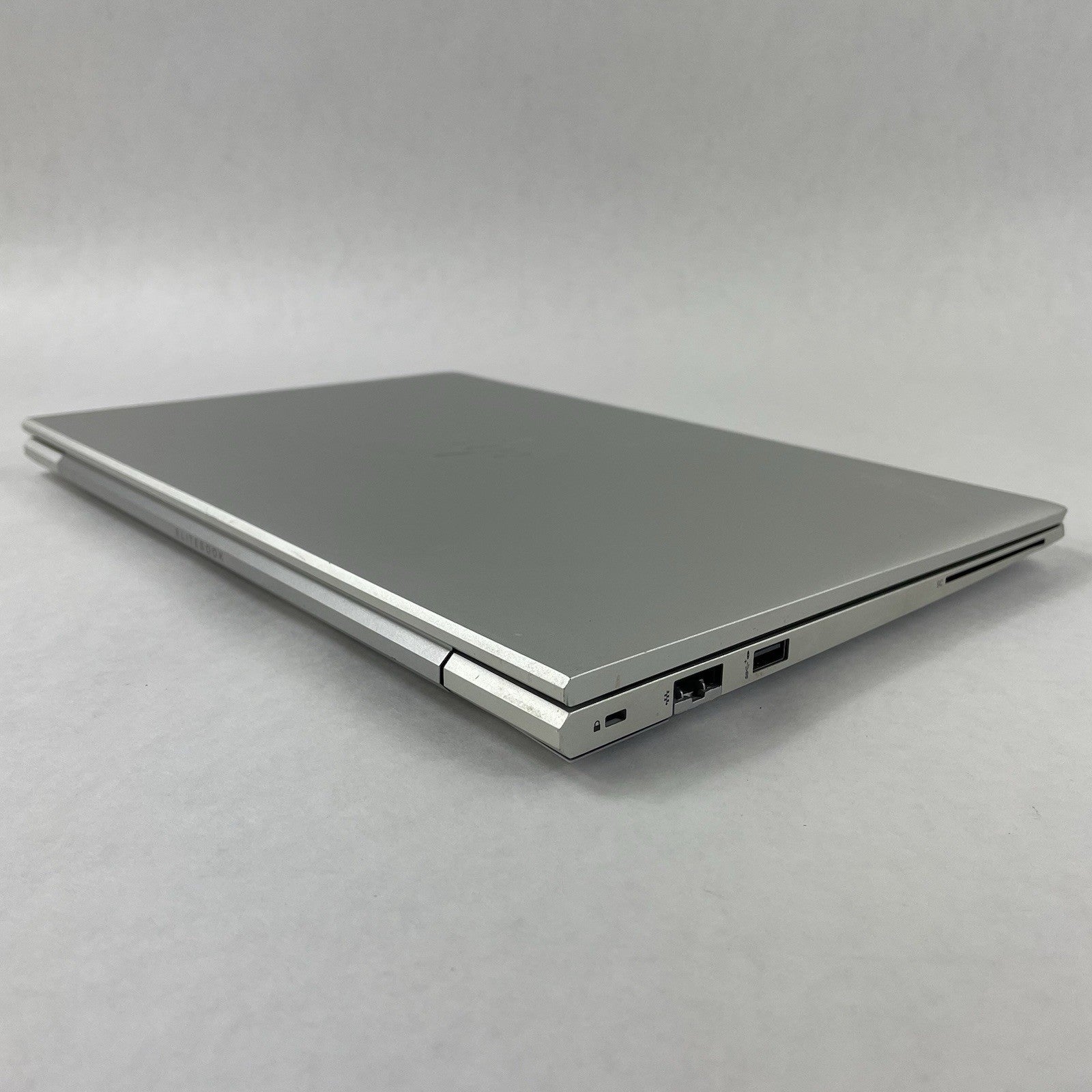 HP EliteBook 640 G9 14" i5-1235U 3.96 GHz 16 GB RAM No SSD/OS/AC11