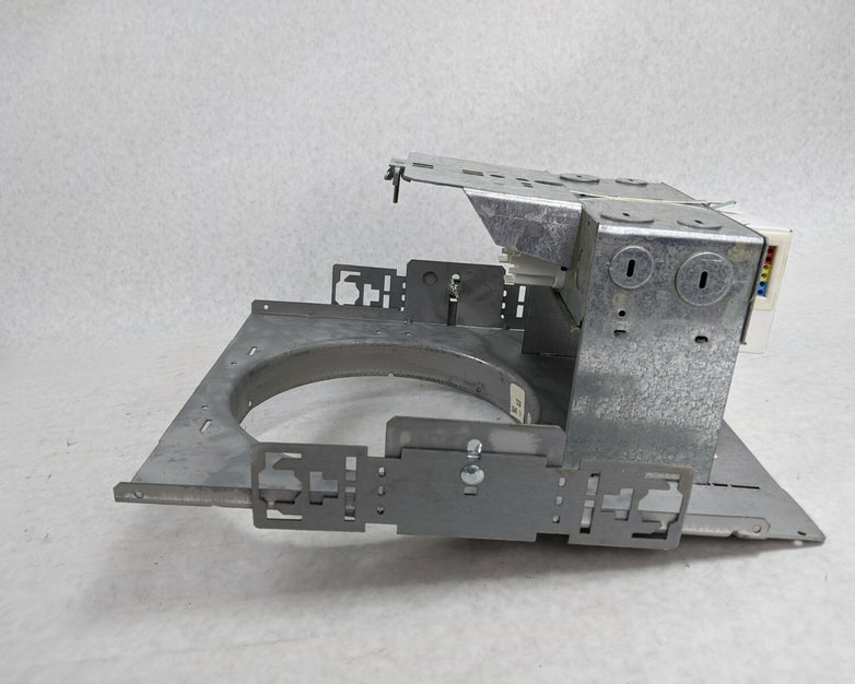 Hubbell Lighting Prescolite Horizontal Lamp Housing and Reflectors