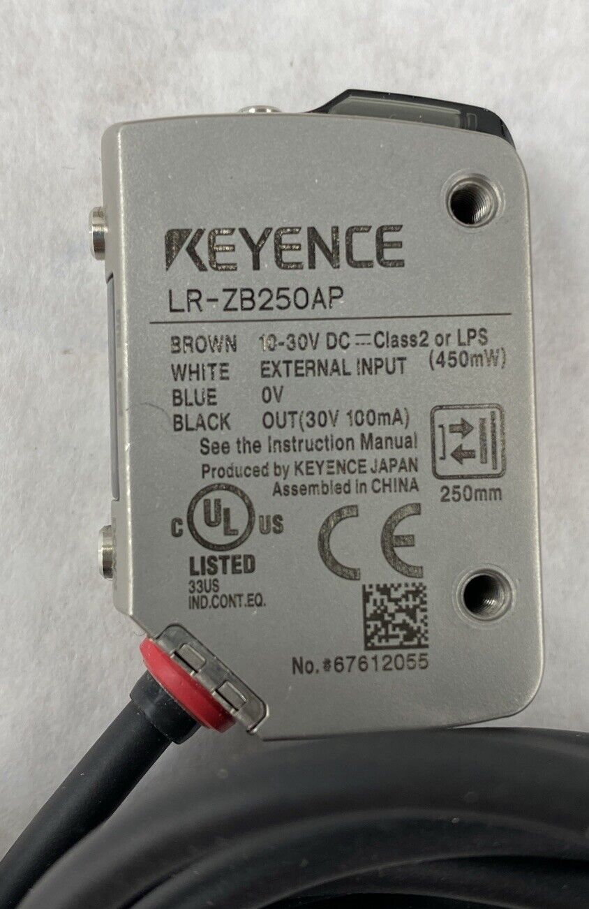 Keyence LR-ZB250CP Laser Sensor UNTESTED