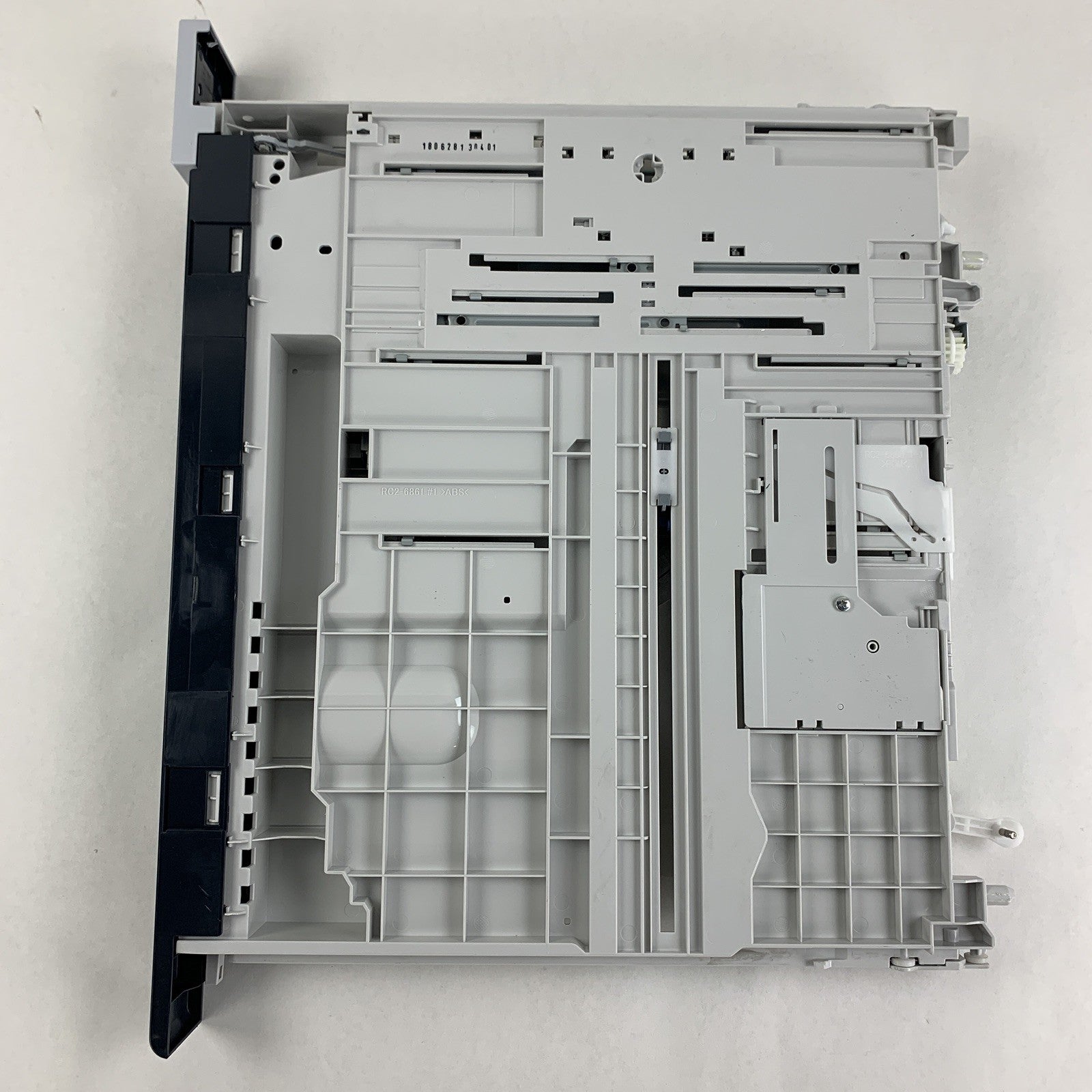 HP RU5-8770 Color Laserjet  CP5525 Printer Main Paper Tray #2
