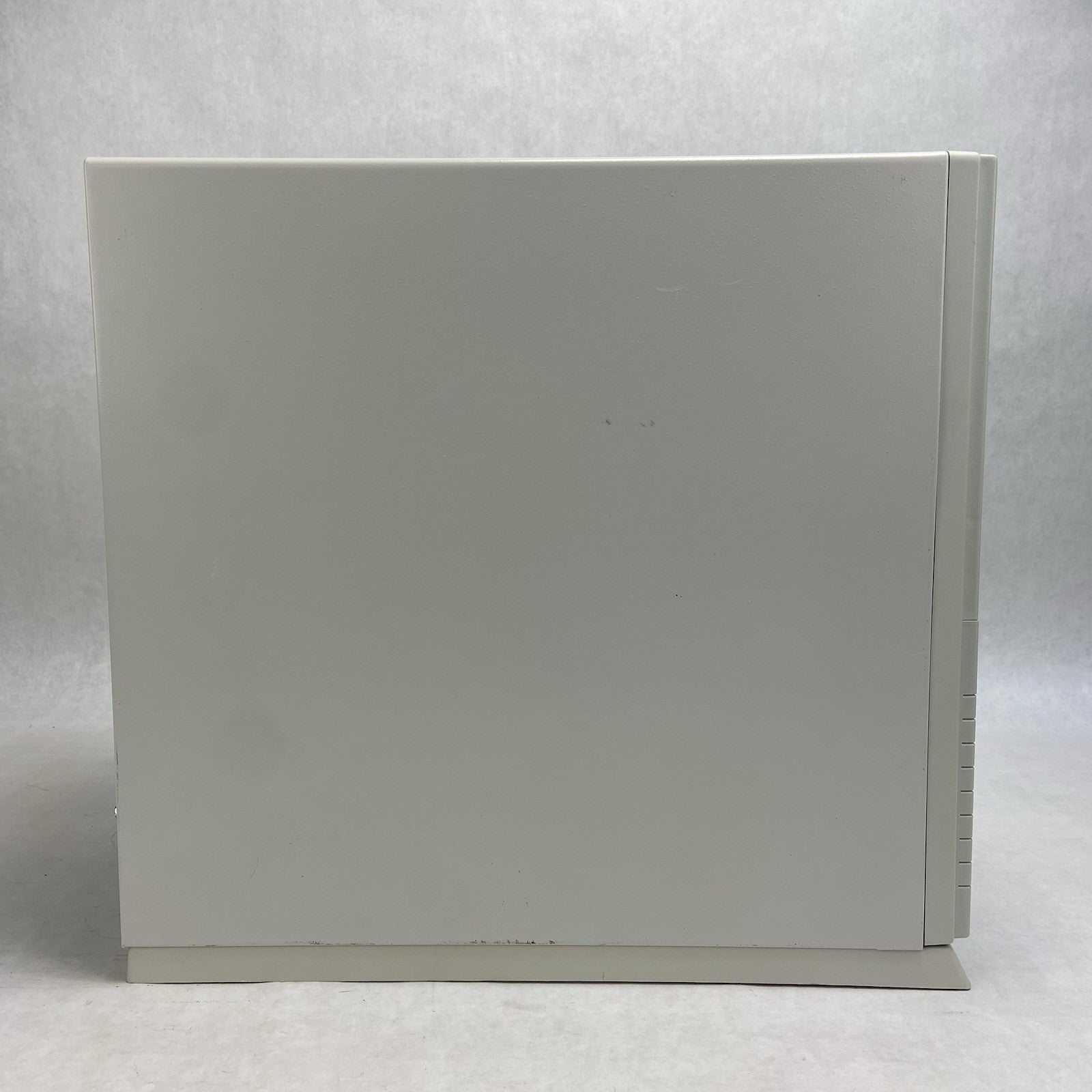 Vintage Inter-Tel Beige Mid Tower Computer Case AGI HP-P3507F5W 350W PSU5