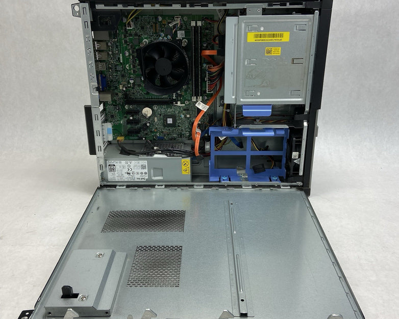 Dell Optiplex 3010 DT Intel Core i3-3220 3.3GHz 4GB RAM No HDD No OS