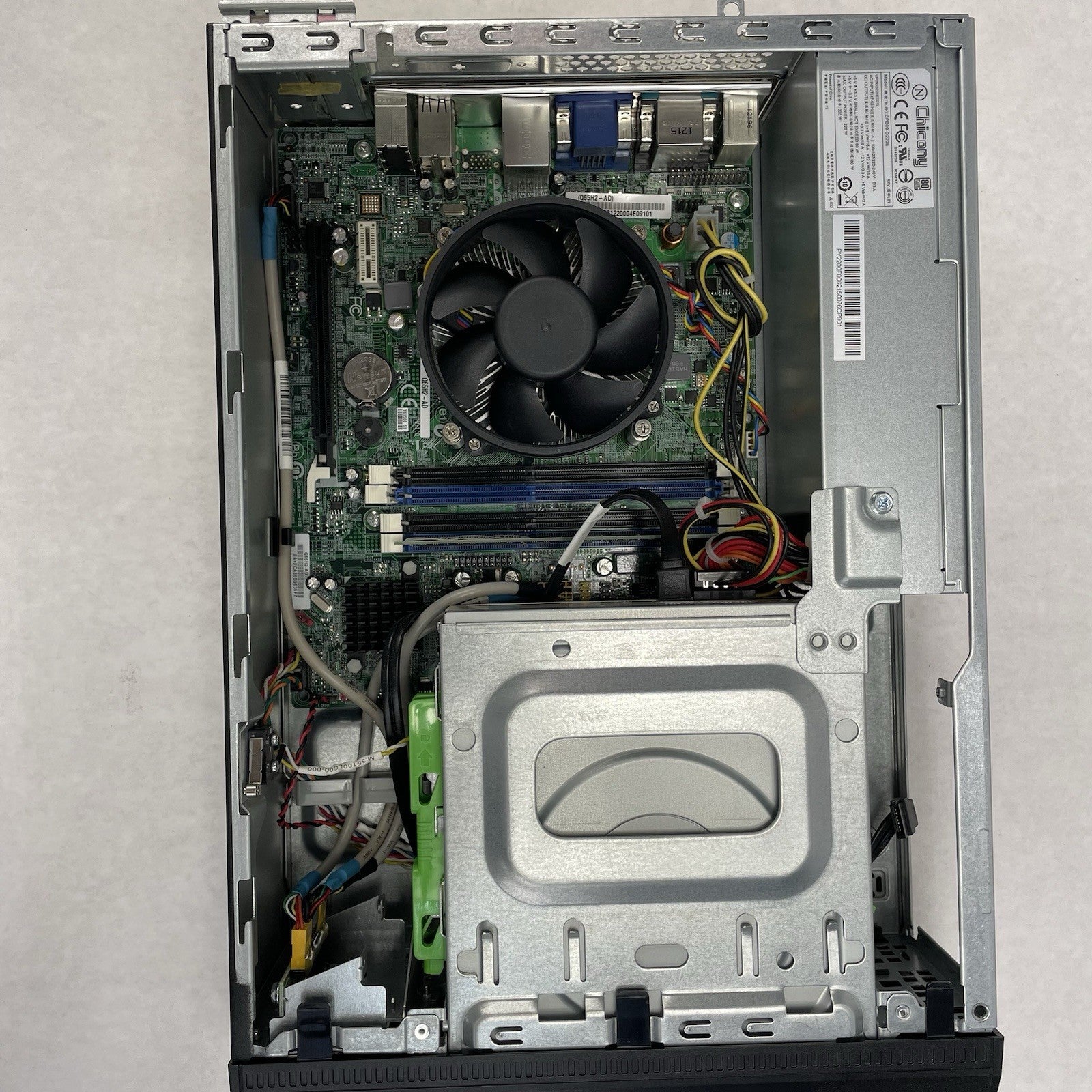 Acer Veriton X4610G SFF i3-2120 3.30 GHz 4 GB RAM No HDD No OS