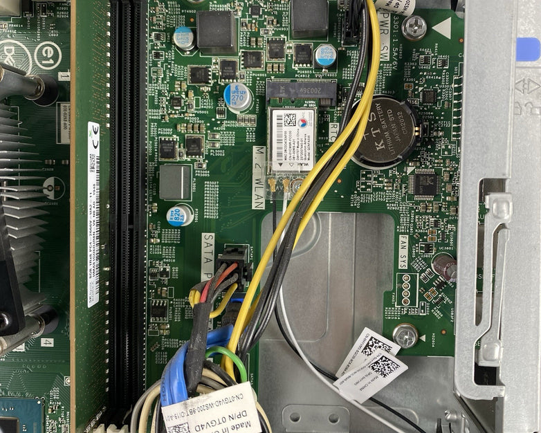 Dell Vostro 3471 SFF Intel Core i7-9700 3GHz 1x8GB RAM No HDD No OS