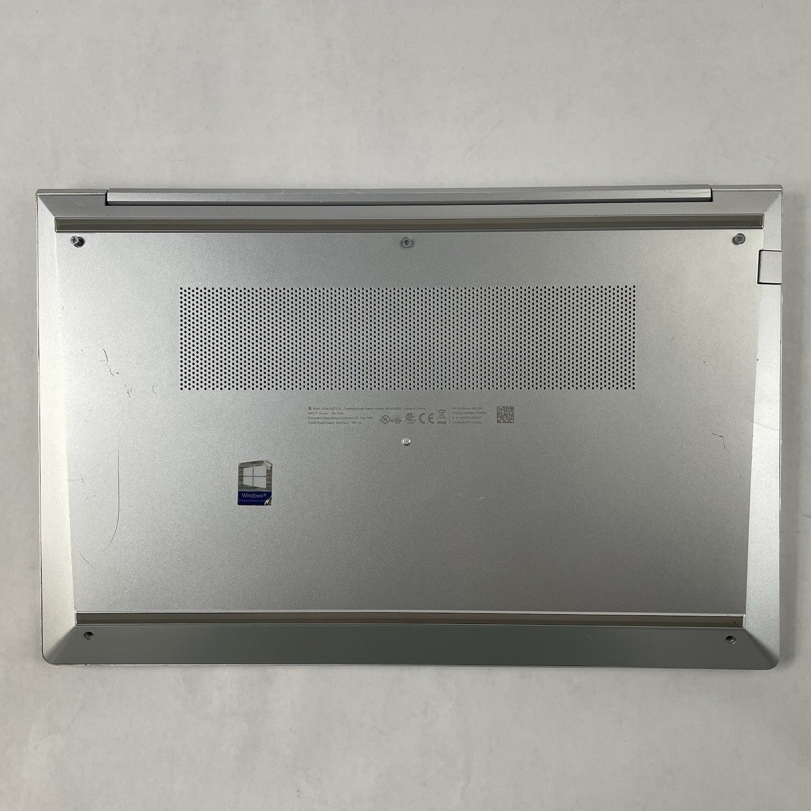 HP ProBook 450 G8 15.6" i5-1135G7 2.40 GHz 8 GB RAM No SSD/OS/AC - Bad Bottom13