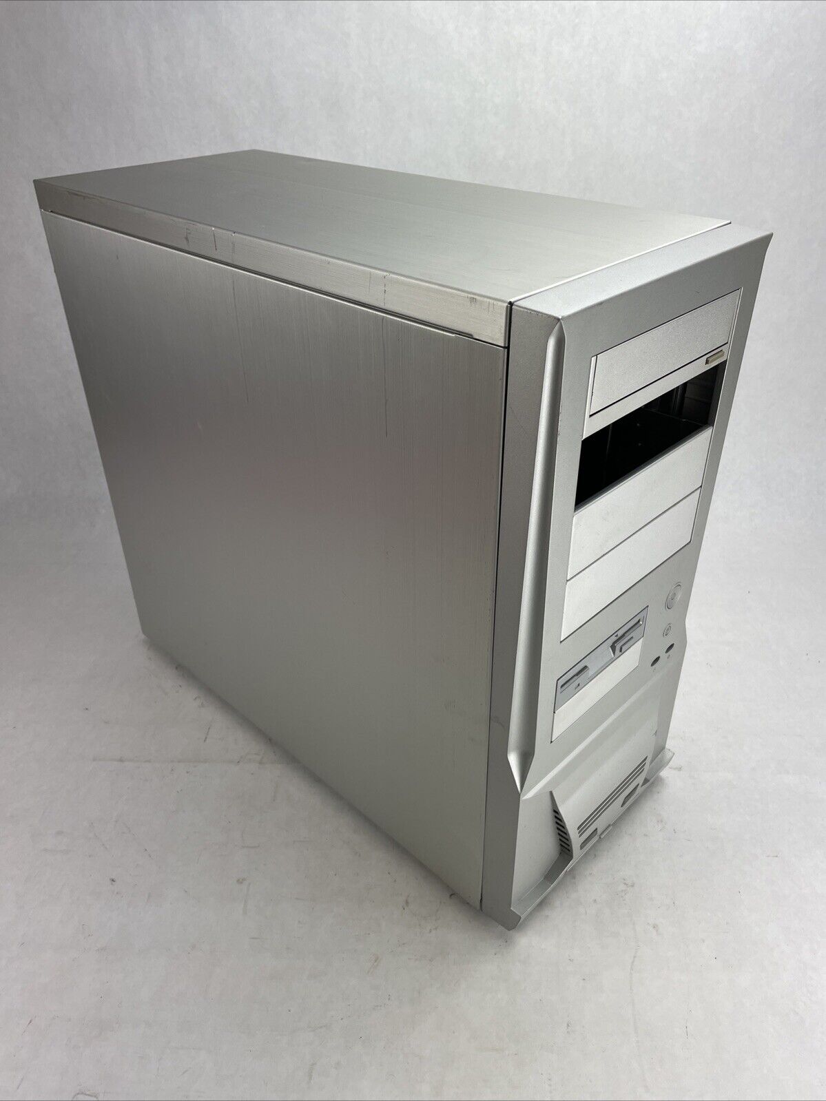Vintage Lian-Li PC-60H1 Mid Tower Computer Case w/AL-A400ATX Power Supply