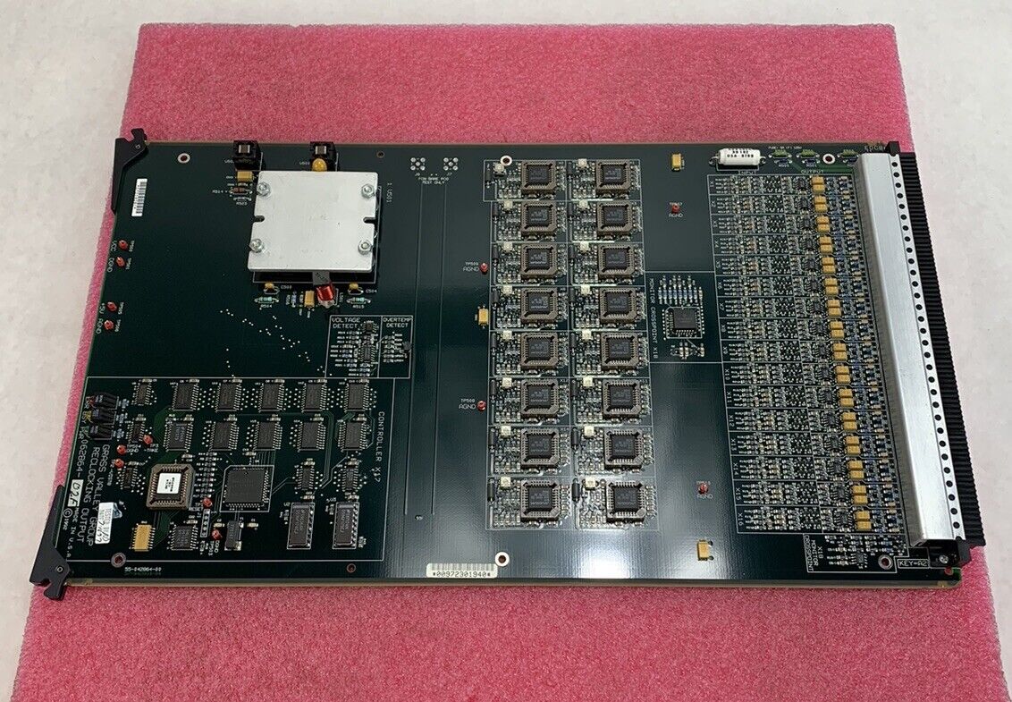 Grass Valley Group Digital Reclocking Output 062861-02F
