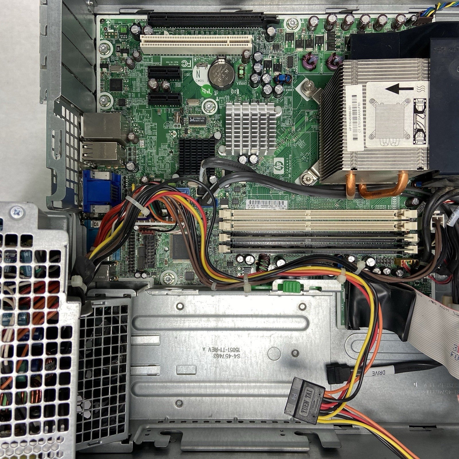 HP Compaq dc5850 SFF AMD Athlon 500B 2.6GHz 2GB RAM No HDD No OS12