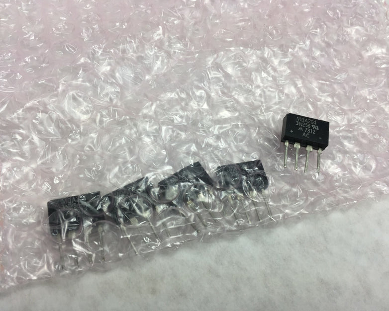 Motorola MDA2043N256 Integrated Circuit      Lot of 5   NOS
