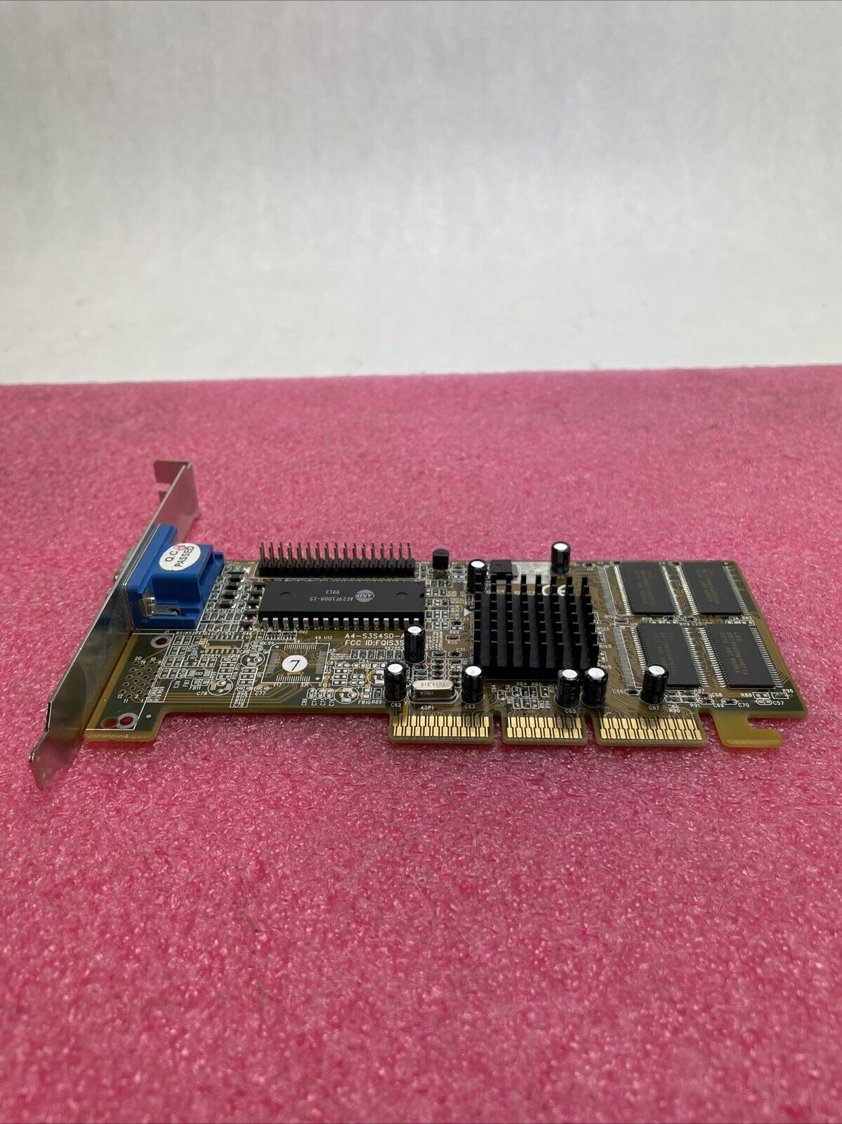 JoyTech A4-S3S4SD-A6-L AGP 16MB RAM AGP Graphics Card