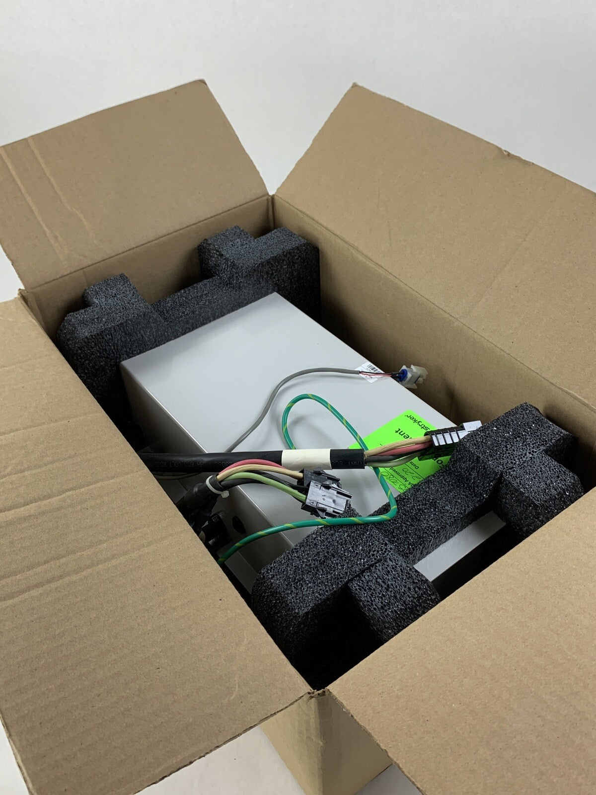 Stryker CS3204 Tub Assembly 1040-210-859 Power Supply Battery Charger Untested