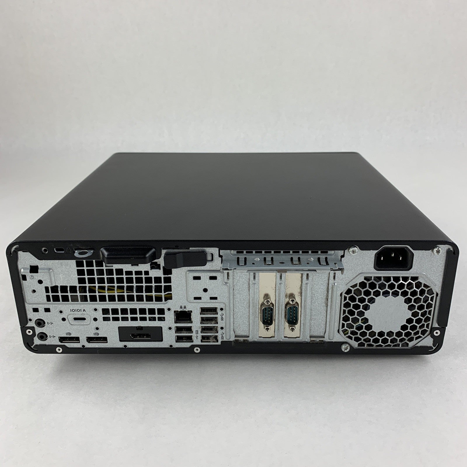 HP EliteDesk 800 G3 SFF Intel Quad Core i5-7500 3.40 GHz 8 GB RAM No HDD No OS