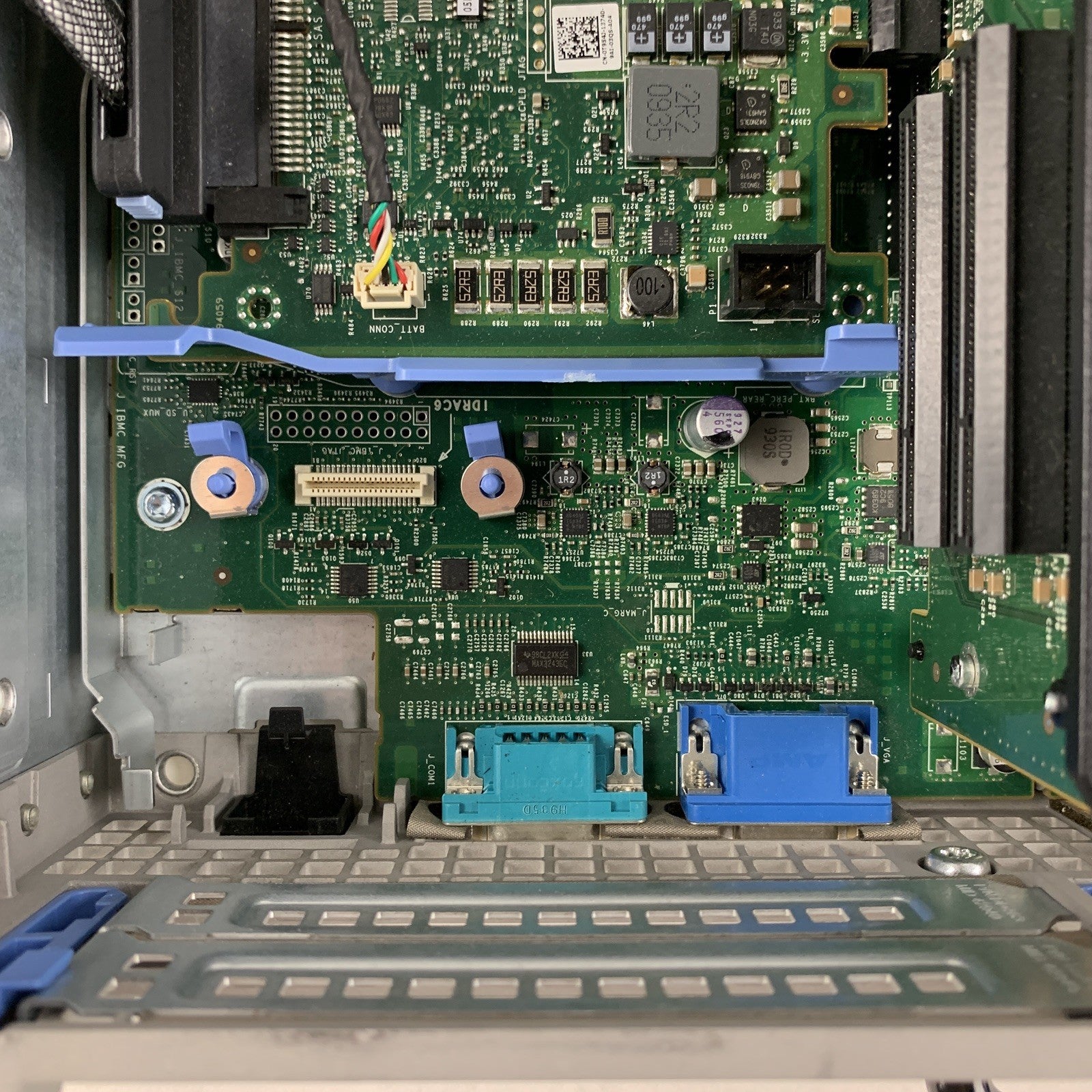 Dell PowerEdge R710 x1 Intel Xeon E5504 2.00 GHz 24 GB RAM No HDD No OS No CD