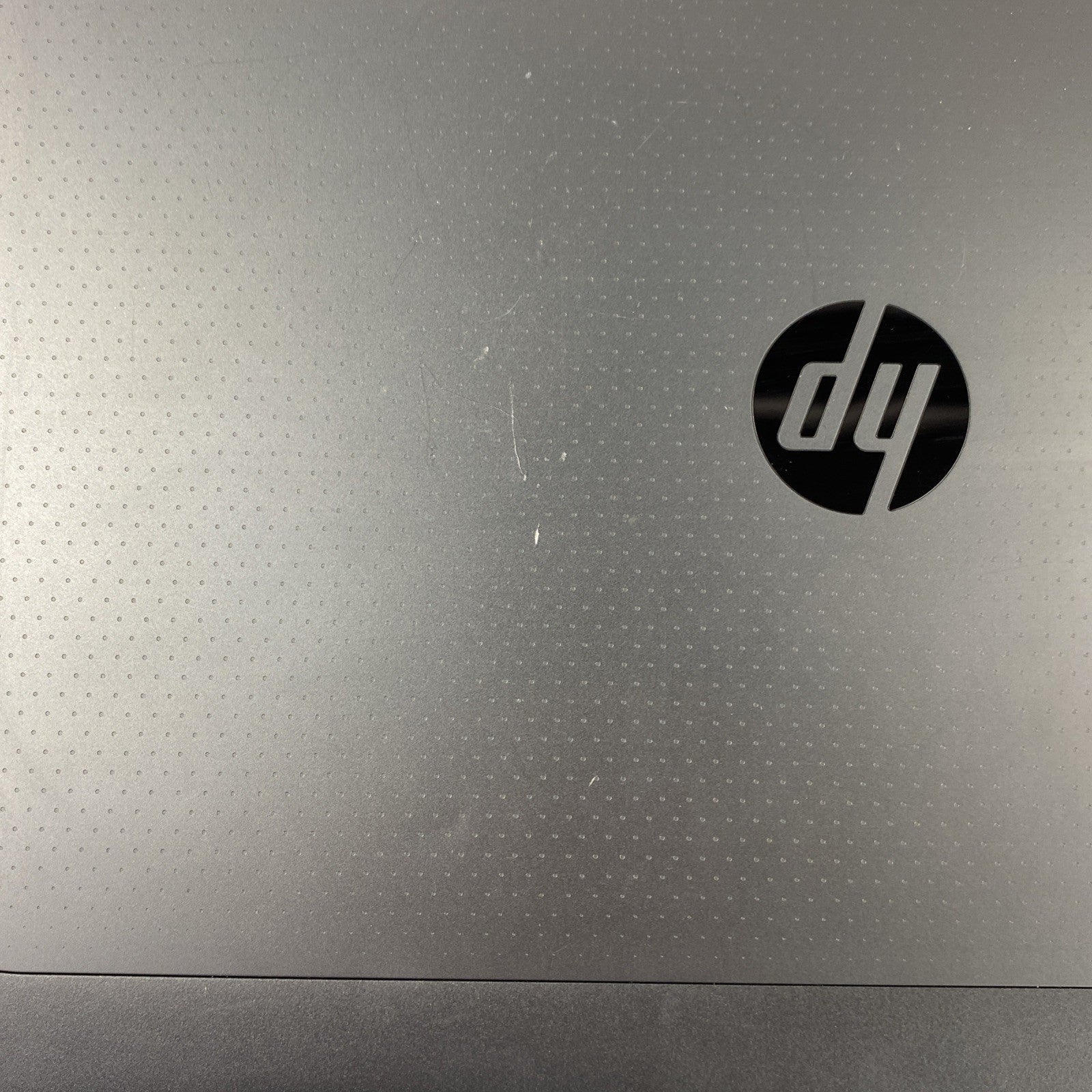 HP ZBook 17 G3 17.3" Xeon E3 1535M v5 2.90 GHz 16 GB RAM No SSD/OS/AC/Batt- READ17