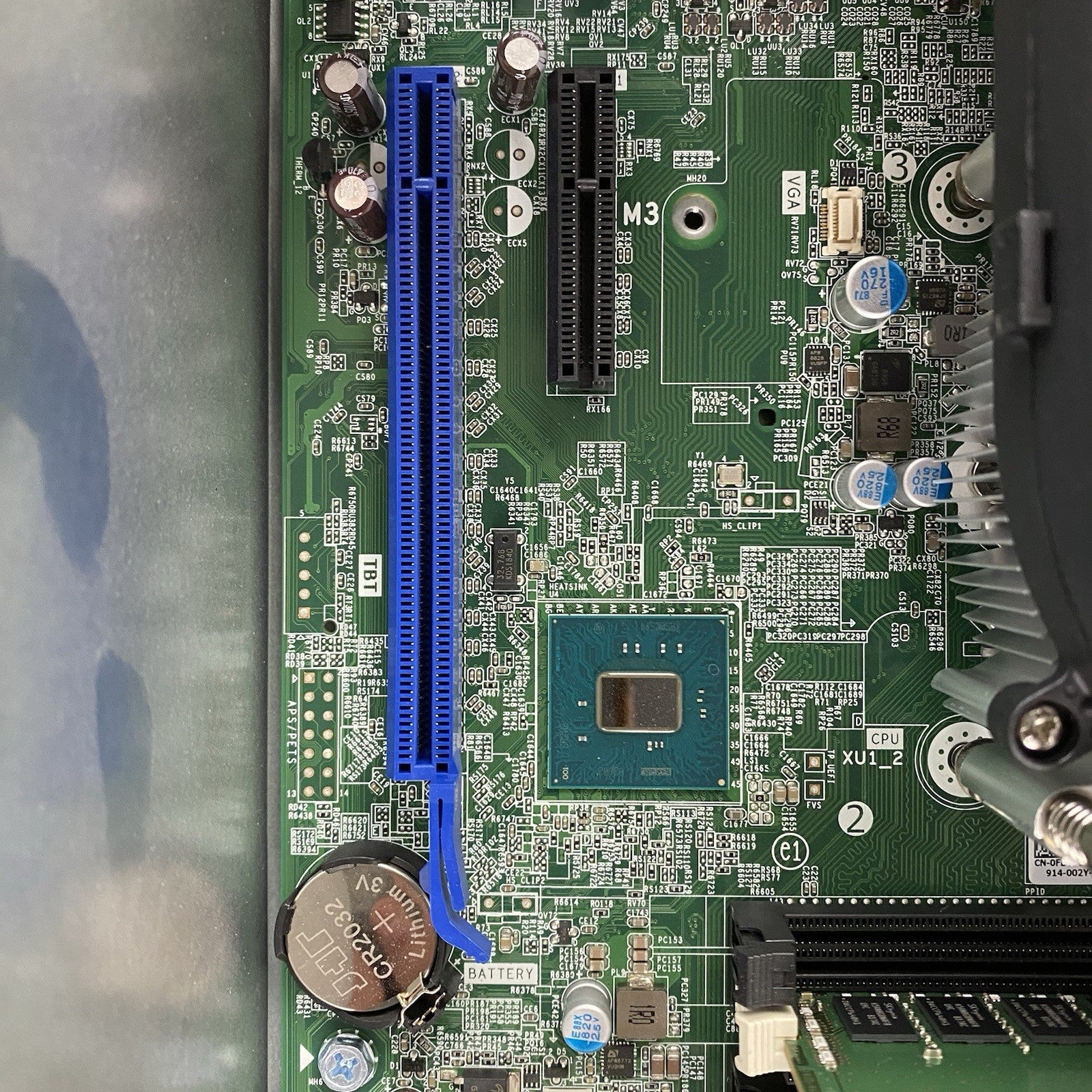Dell OptiPlex 5050 SFF Intel Core i7-7700 3.60 GHz 8 GB RAM No HDD/OS12