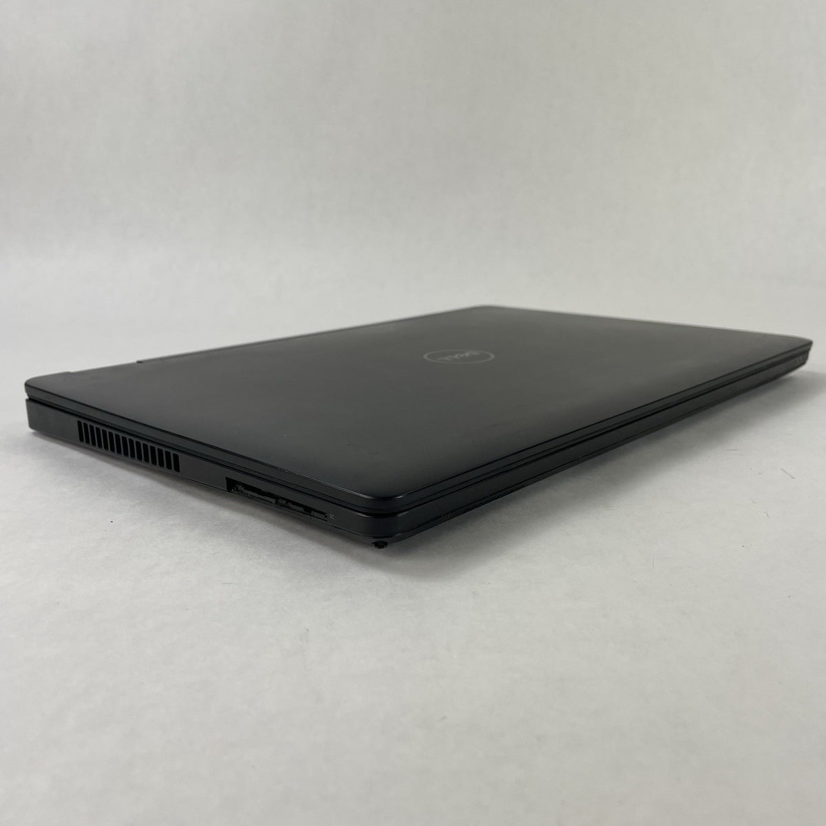 Dell Latitude E5570 15.6" i5-6300U 2.40 GHz 8 GB RAM No SSD/OS/AC - USB14