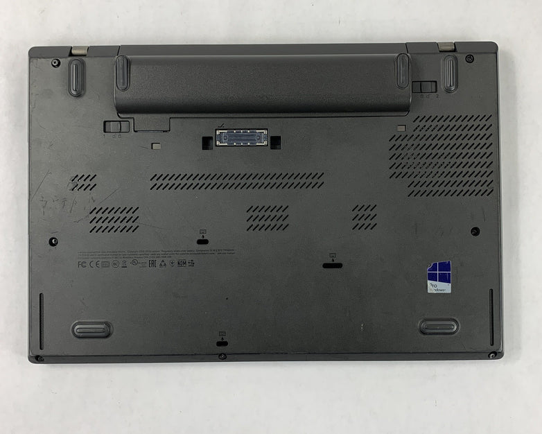 Lenovo Thinkpad T460 Core i5-6300U 2.4 GHz 8 GB Ram No OS No HDD No AC