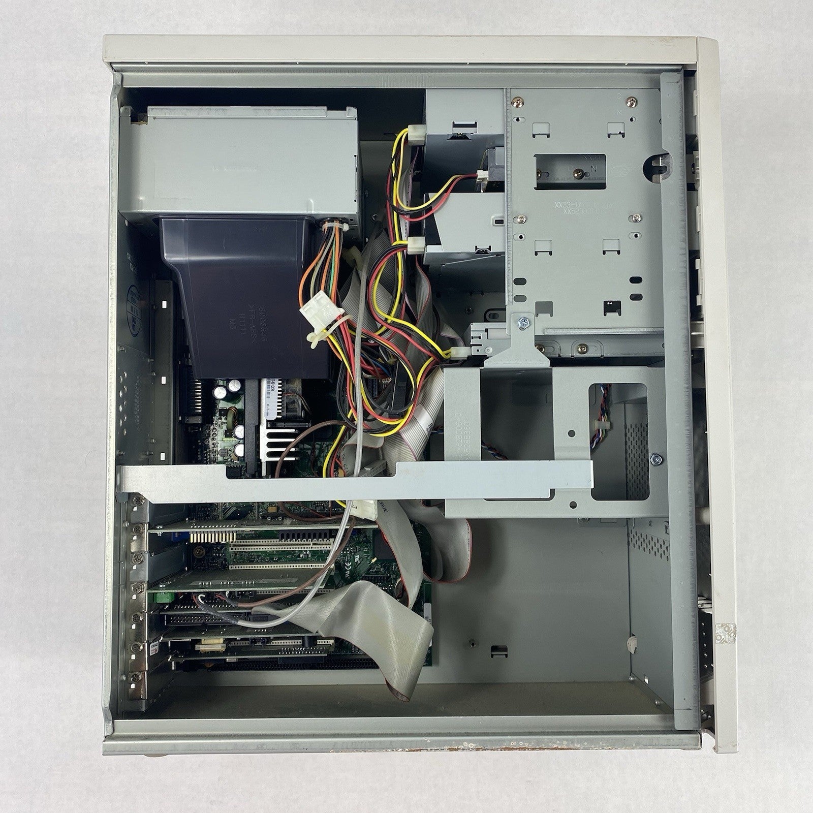 Gateway TBR3 550 PIII Pentium III 550MHz 128MB RAM No HDD No OS