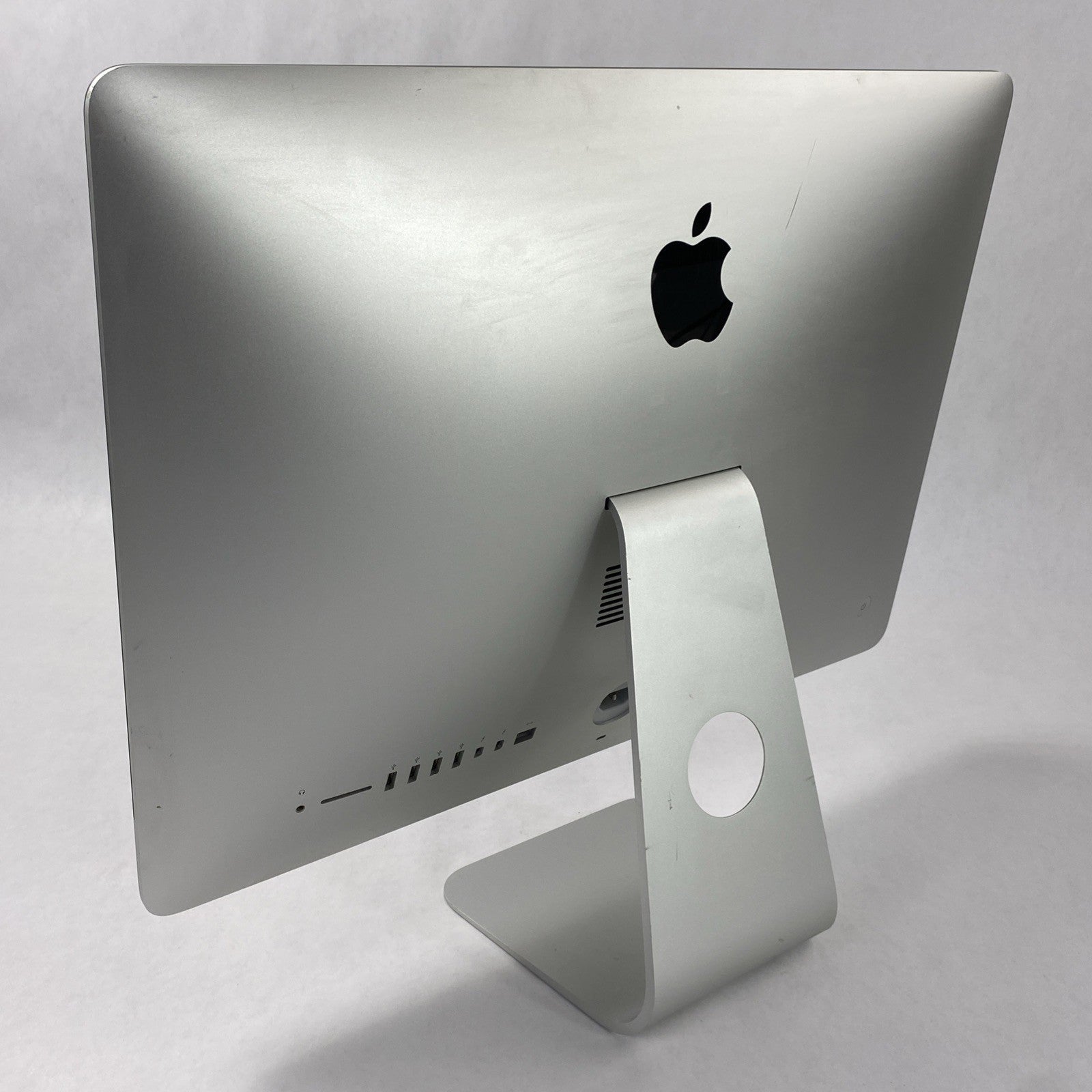 Apple A1418 iMac 21.5" 2014 1.4 GHz i5 8 GB RAM 500GB HDD macOS 11.7.1