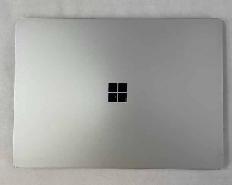Microsoft Surface Laptop 13.3" i5-7200U 2.50 GHz 8 GB RAM 256 GB SSD Windows 11